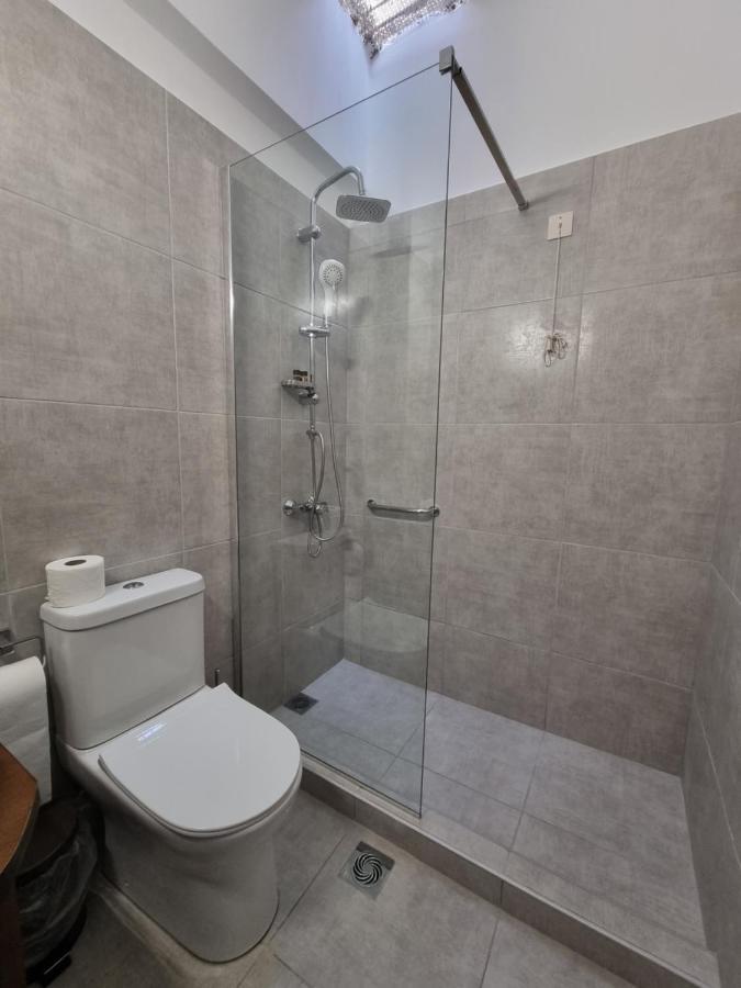 To Kyma Aparthotel Amarynthos Bagian luar foto