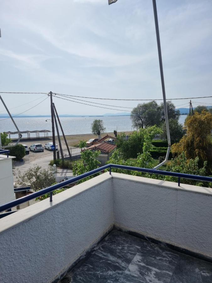 To Kyma Aparthotel Amarynthos Bagian luar foto