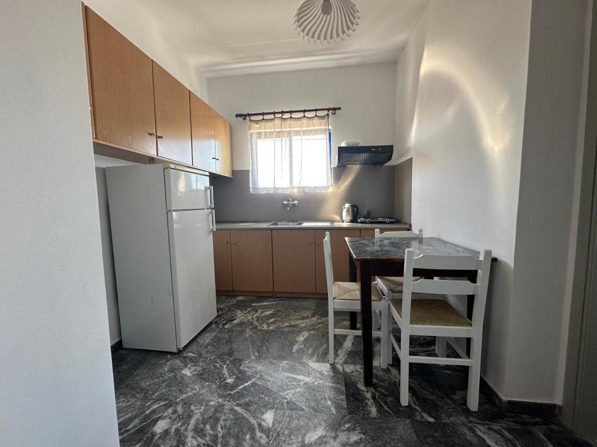 To Kyma Aparthotel Amarynthos Bagian luar foto