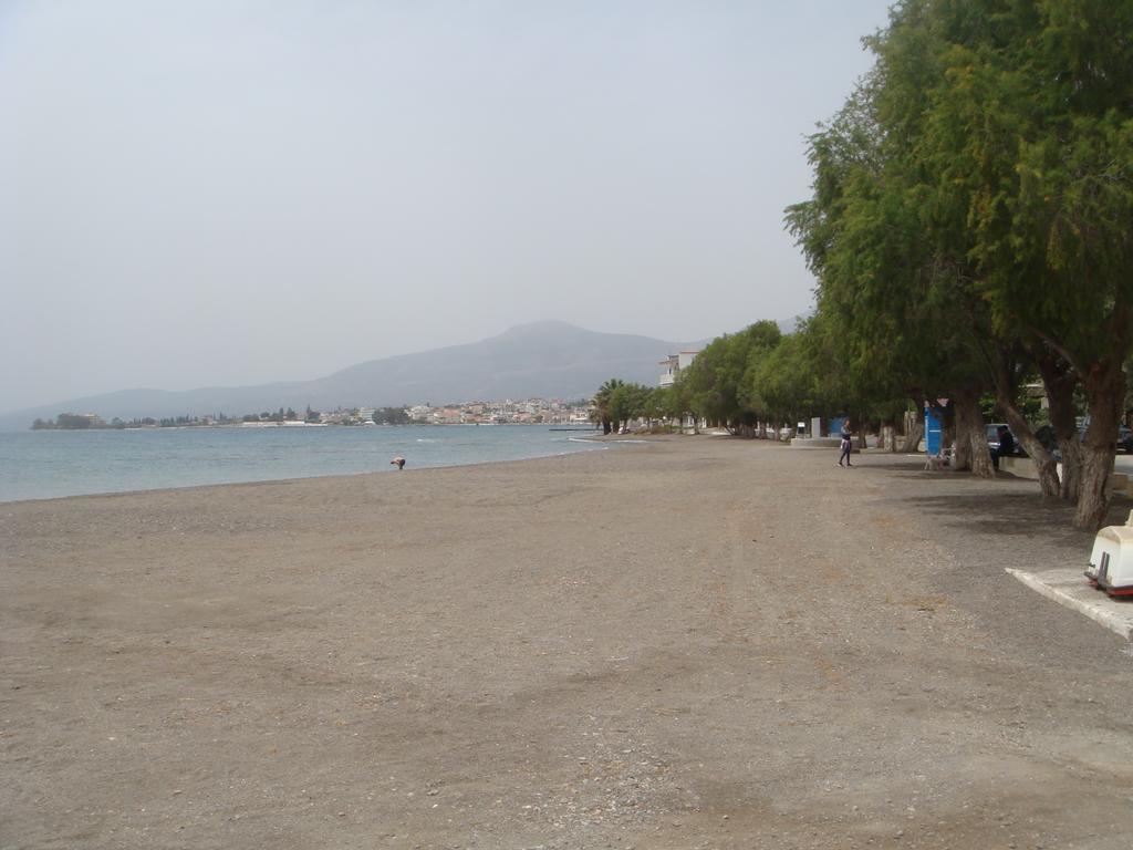 To Kyma Aparthotel Amarynthos Bagian luar foto